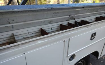 Chevy-silverado-2500hd-1995-white-9