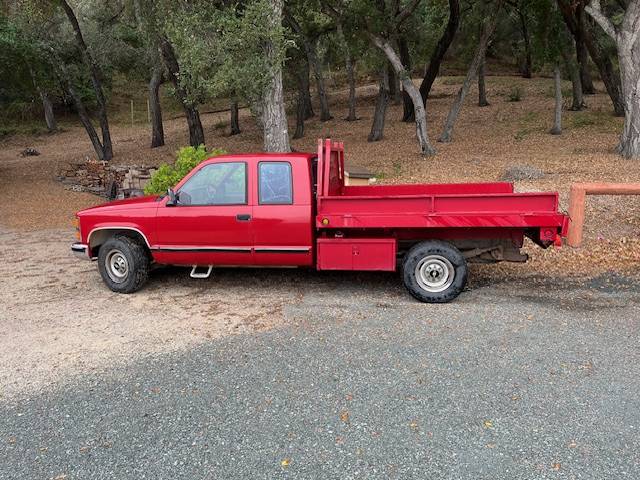 Chevy-silverado-3500-1989-red-2