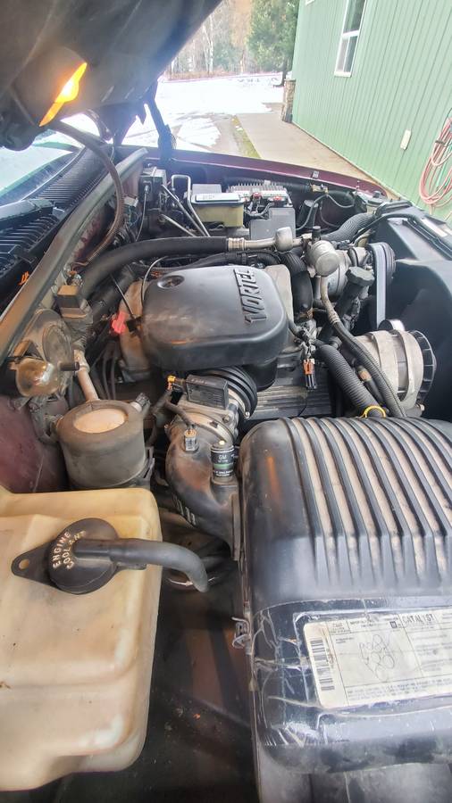 Chevy-silverado-3500-4x4-1996-custom-16