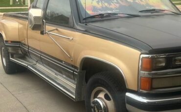 Chevy-silverado-3500hd-1988-black