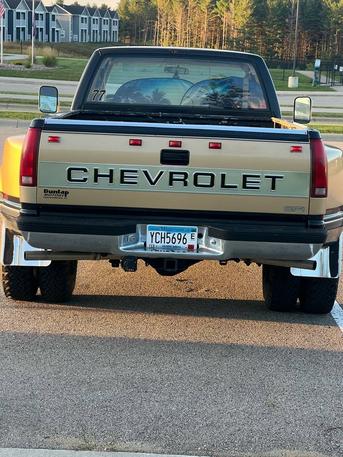 Chevy-silverado-3500hd-1988-black-7