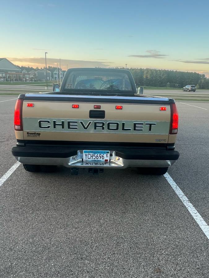 Chevy-silverado-3500hd-1988-black-9