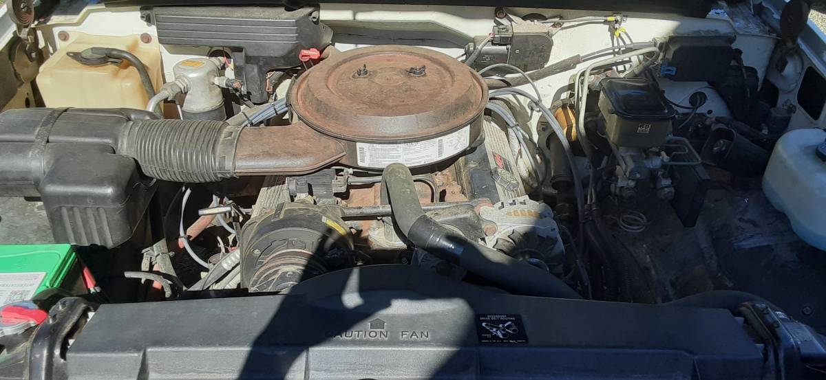 Chevy-silverado-3500hd-1993-white-10