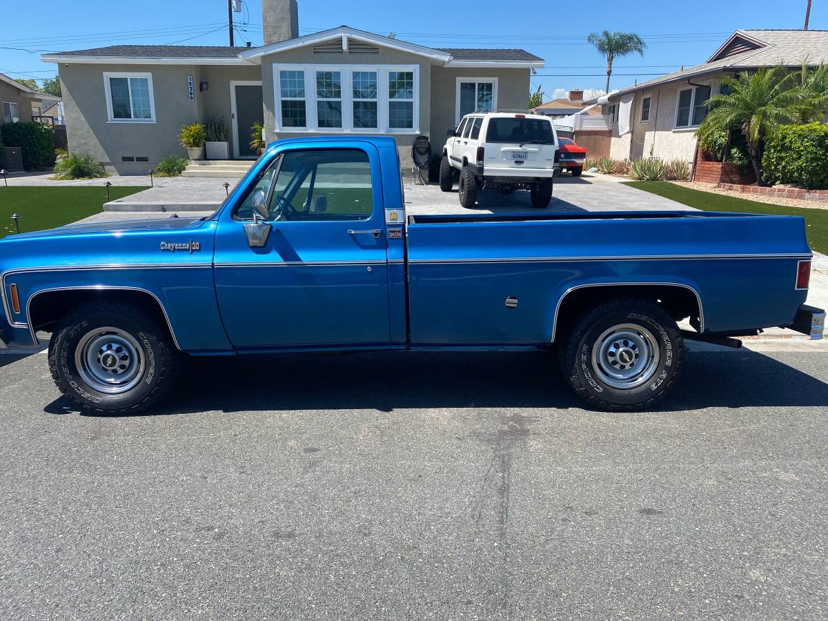Chevy-silverado-c20-1974-8