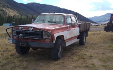 Chevy-silverado-k30-1978-orange-1