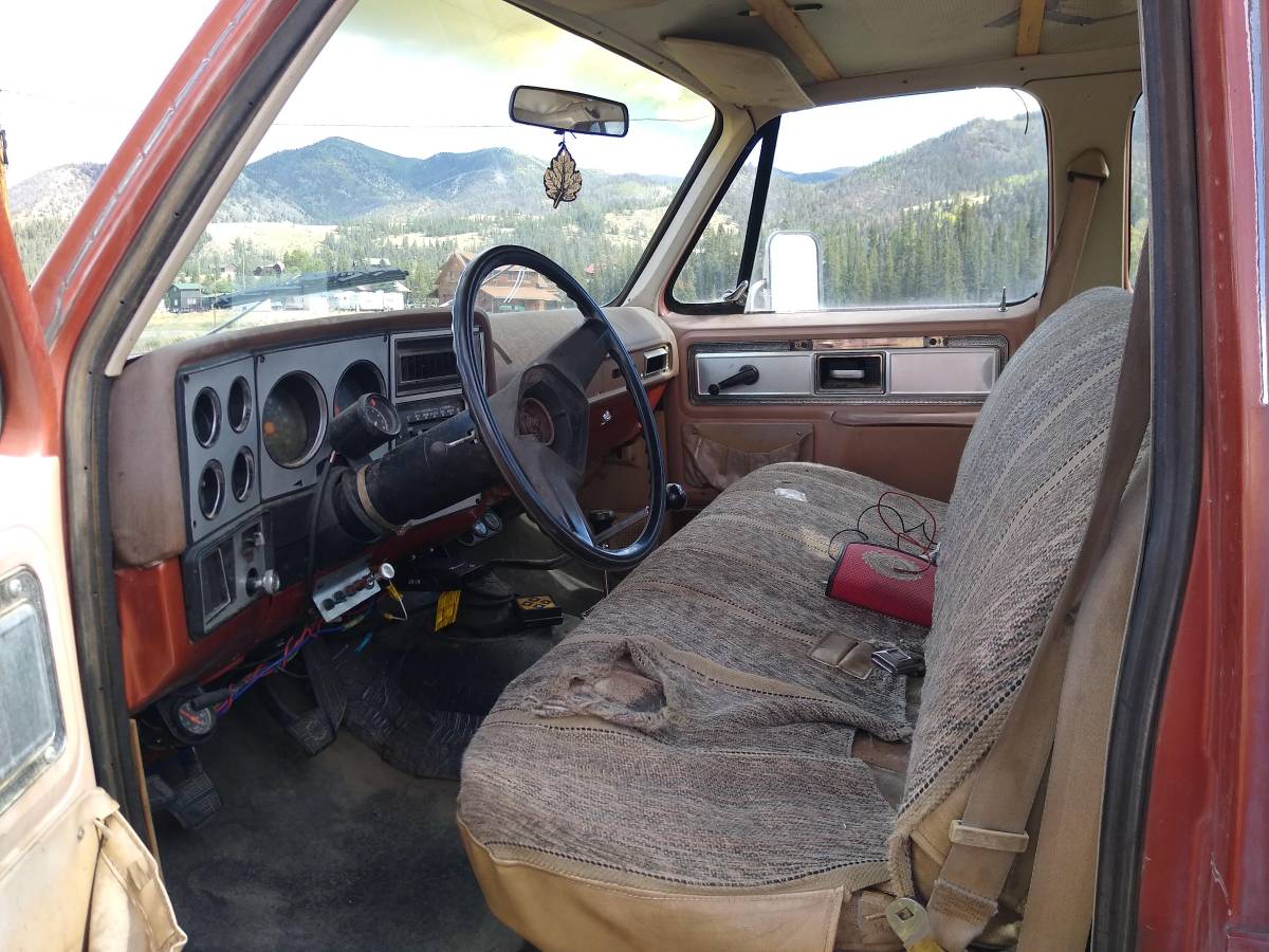 Chevy-silverado-k30-1978-orange-2