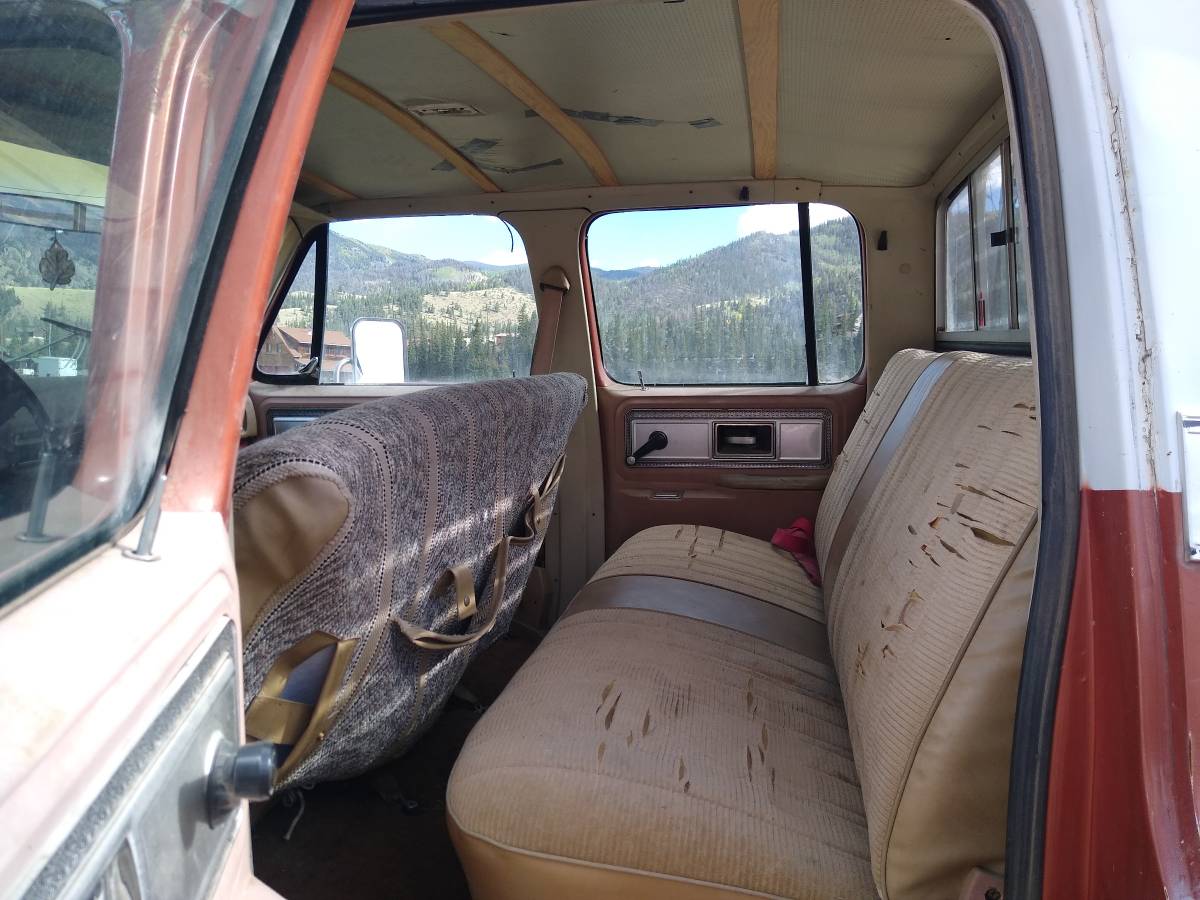 Chevy-silverado-k30-1978-orange-3