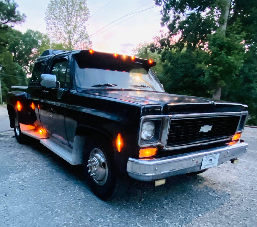 Chevy-square-body-1974-3