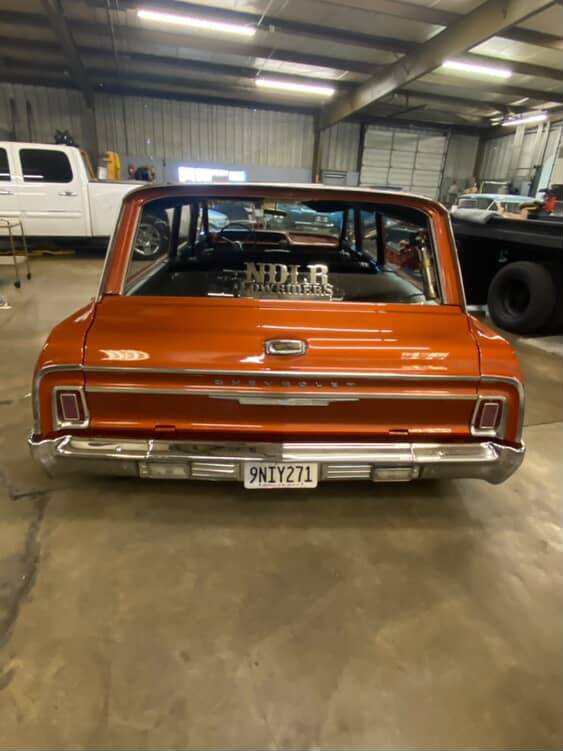 Chevy-station-wagon-1964-13