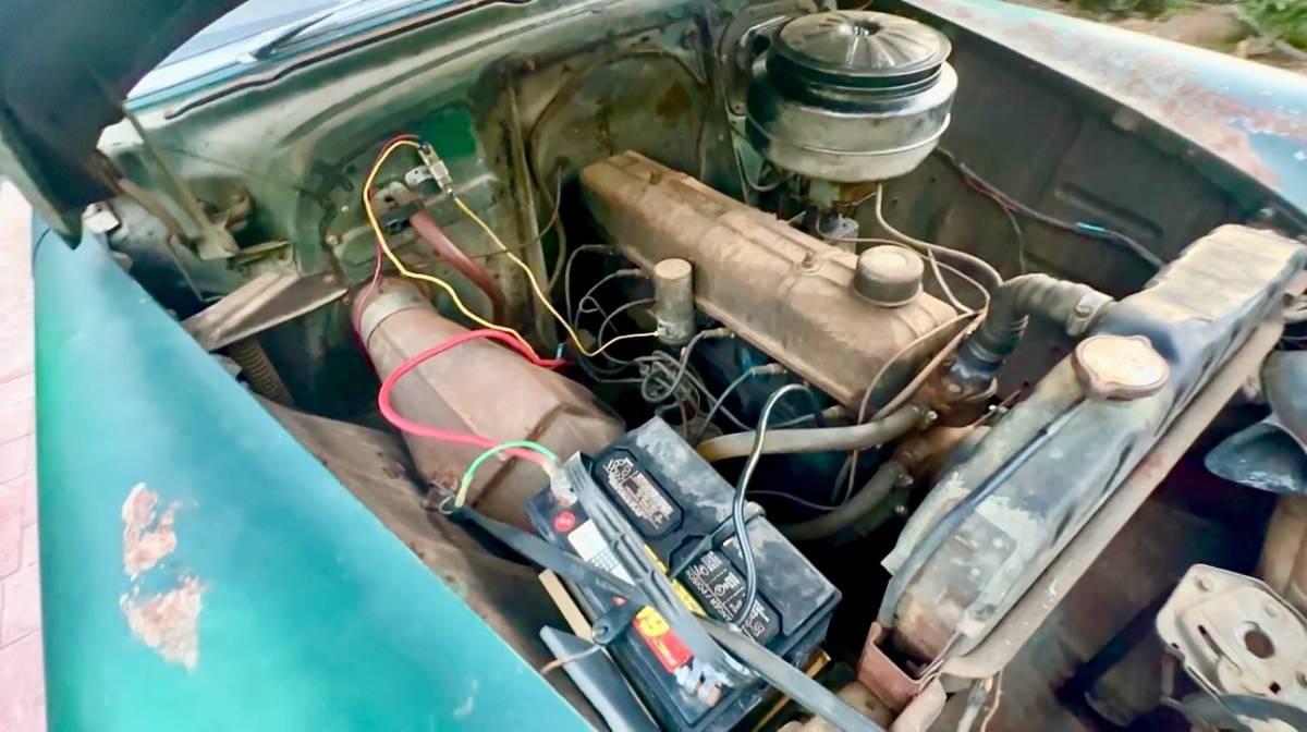 Chevy-styleline-1952-green-7