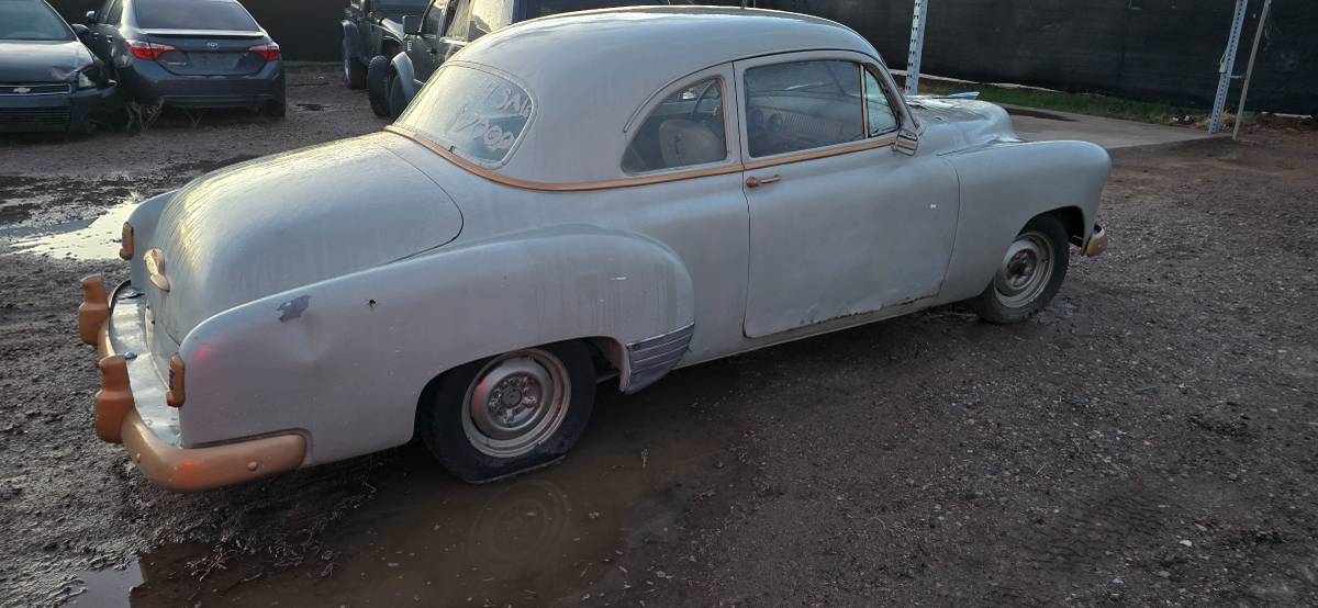 Chevy-styleline-delux-bel-air-2-1952-grey-4