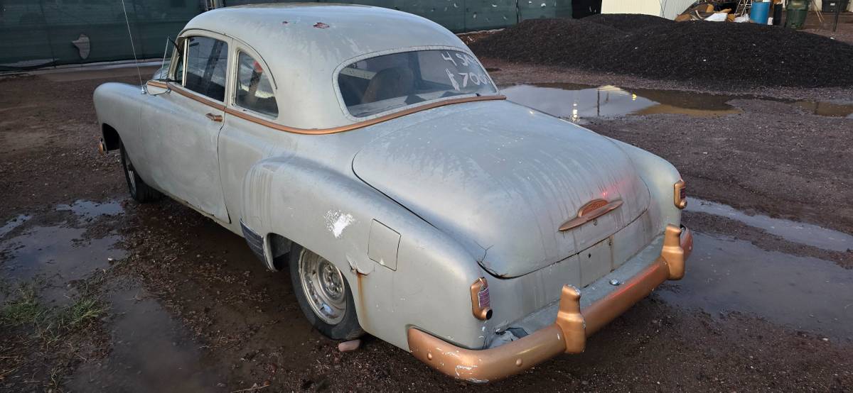 Chevy-styleline-delux-bel-air-2-1952-grey-5