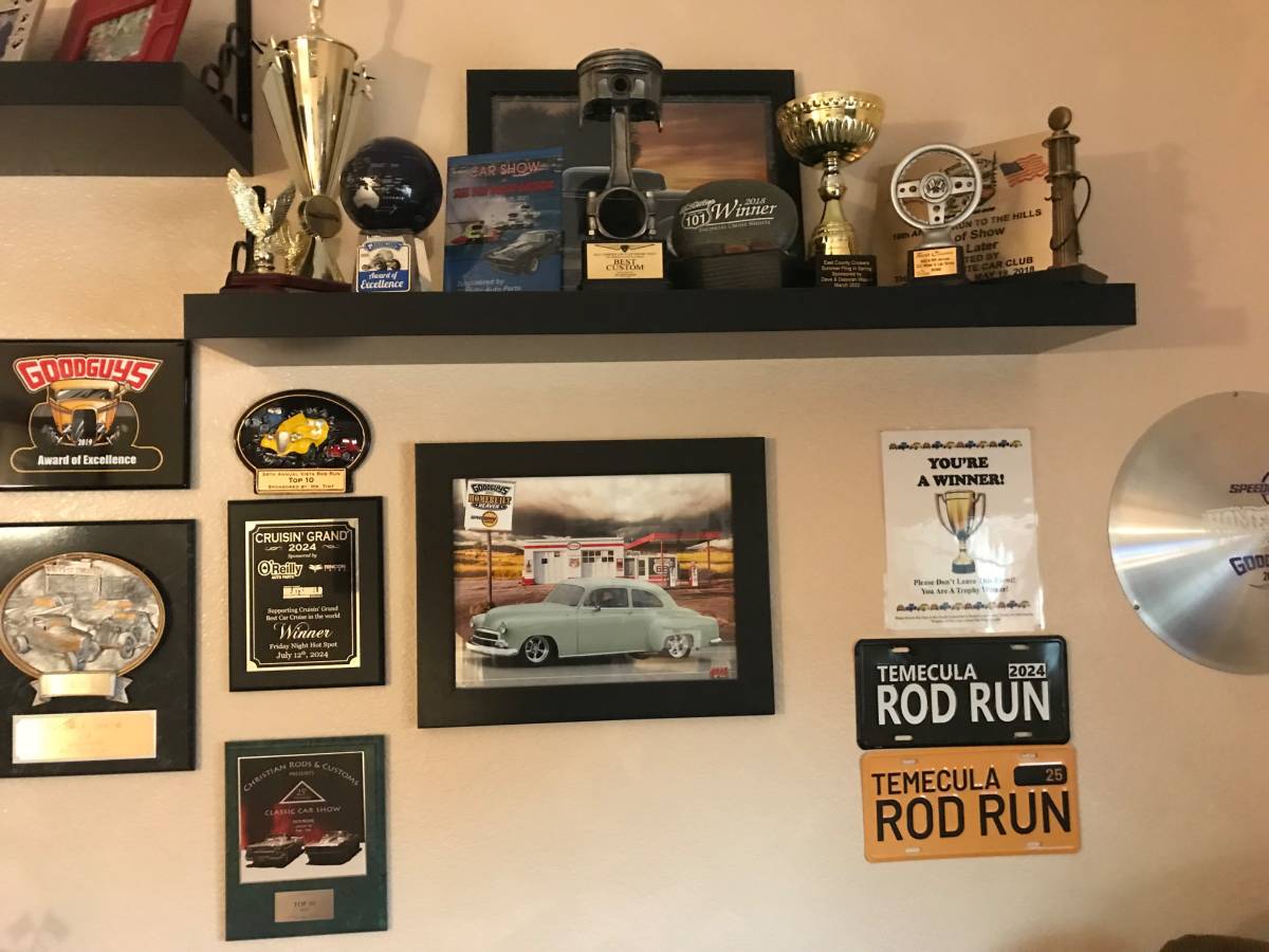 Chevy-styleline-deluxe-1951-green-10