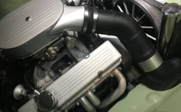 Chevy-styleline-deluxe-1951-green-13