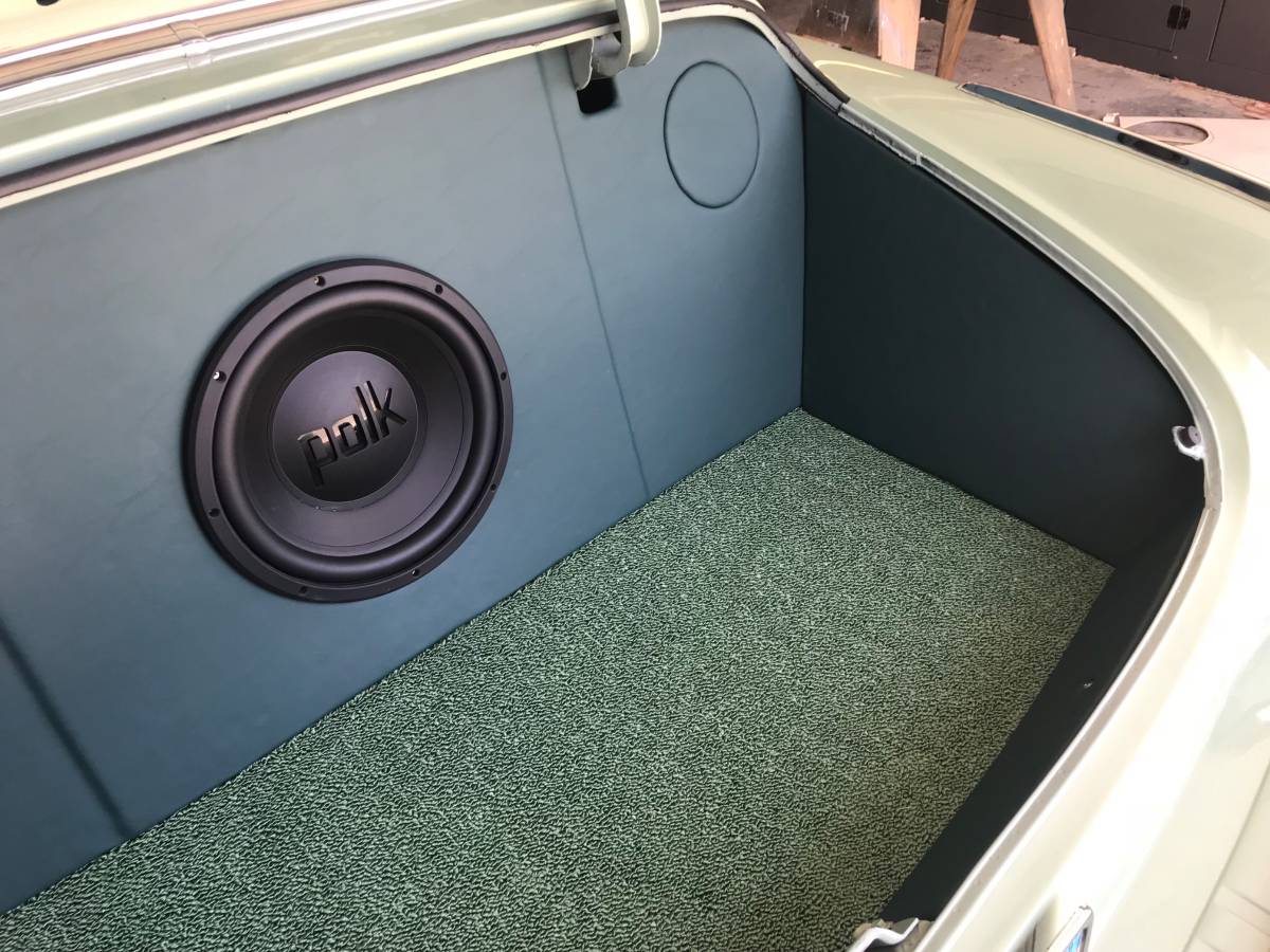 Chevy-styleline-deluxe-1951-green-2