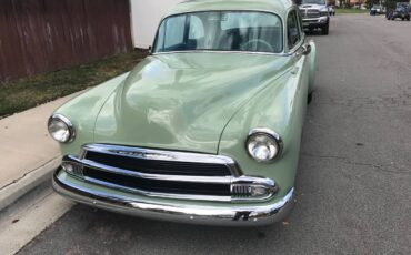 Chevy-styleline-deluxe-1951-green-6