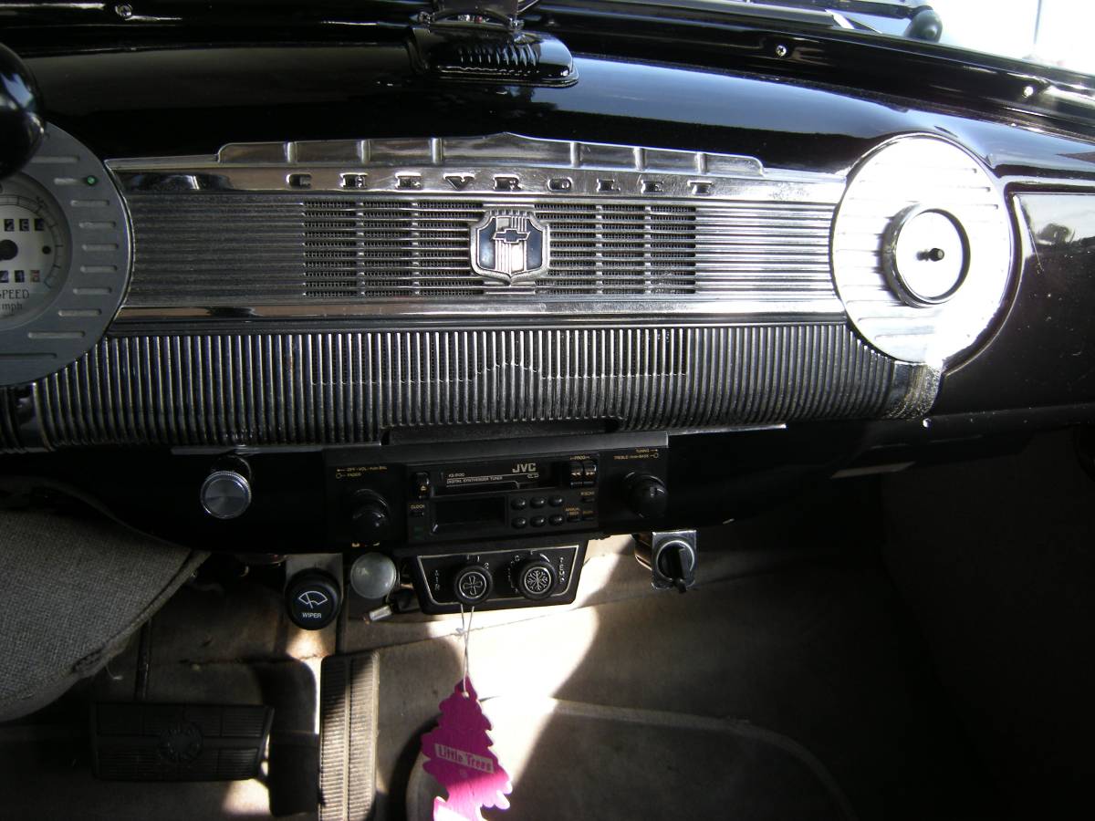 Chevy-stylemaster-1946-black-22