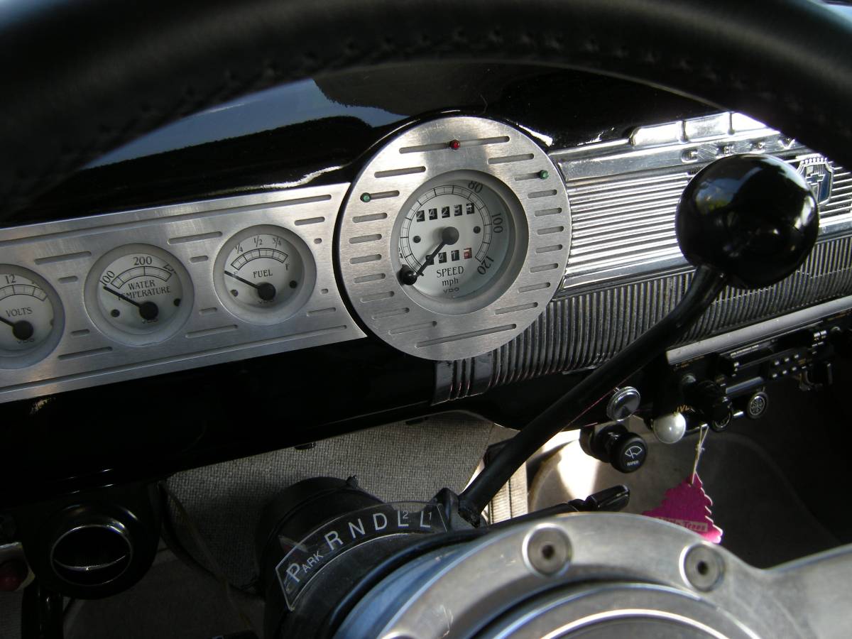 Chevy-stylemaster-1946-black-7