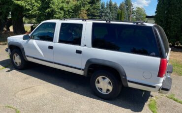 Chevy-suburban-1500-1996-white-8