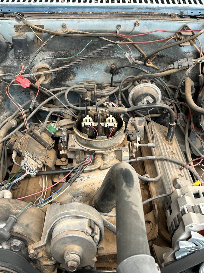 Chevy-suburban-1500-4x4-1989-3