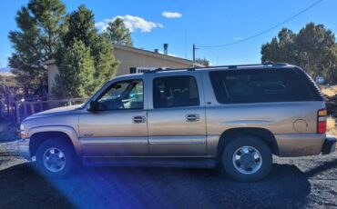 Chevy-suburban-1500-4x4-2000-custom-1