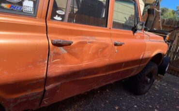 Chevy-suburban-1971-1