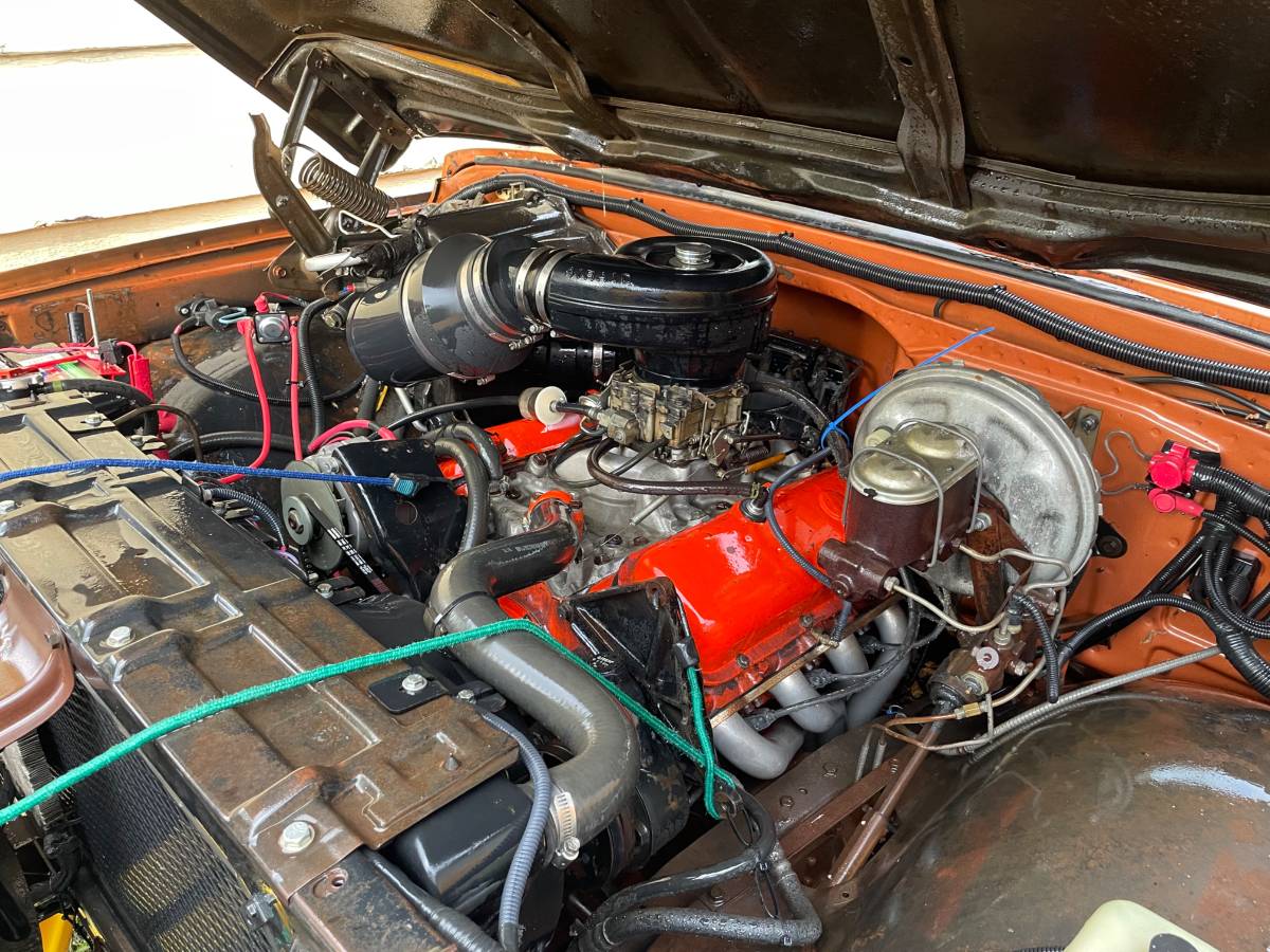 Chevy-suburban-1971-4