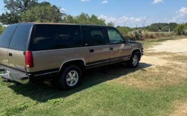 Chevy-suburban-1994-brown-1