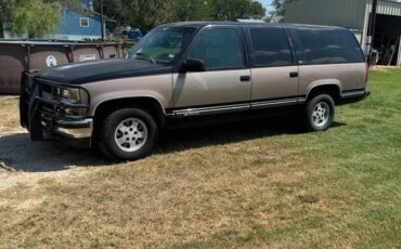 Chevy-suburban-1994-brown