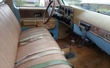 Chevy-suburban-2500-4x4-1975-blue-6