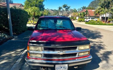 Chevy-tahoe-1996-red-1