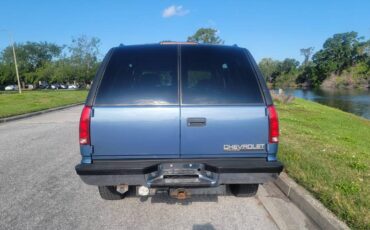 Chevy-tahoe-4x4-1996-blue-1