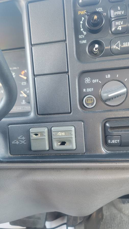 Chevy-tahoe-4x4-1996-blue-19