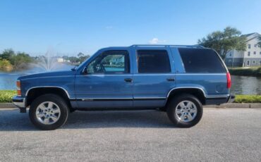 Chevy-tahoe-4x4-1996-blue