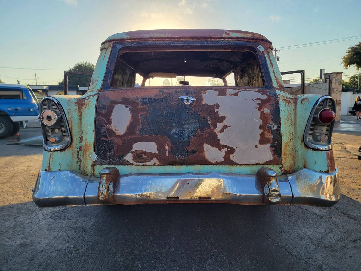 Chevy-tri-five-1956-blue-15
