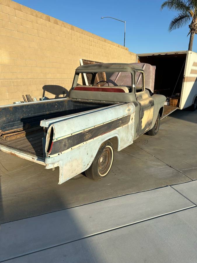 Chevy-truck-1957-1