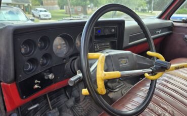 Chevy-v30-wrecker-tow-truck-1987-red-13
