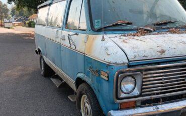 Chevy-van-1977-3