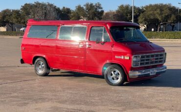 Chevy-van-1978-red-1
