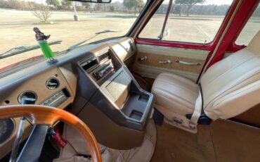 Chevy-van-1978-red-12