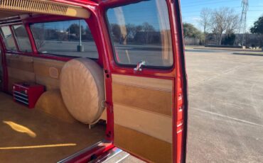 Chevy-van-1978-red-5