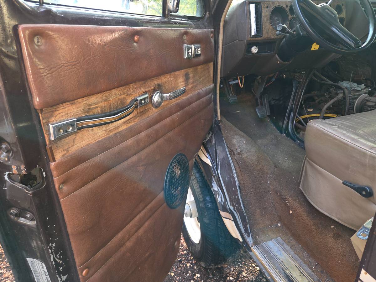 Chevy-van-1984-5