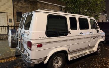 Chevy-van-1995-white-1