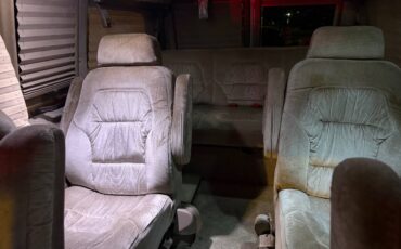 Chevy-van-1995-white-8