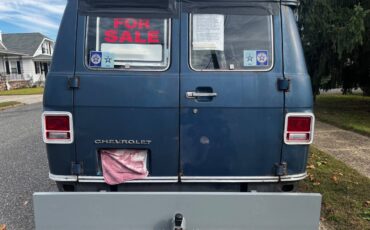 Chevy-van-20-1976-blue-2