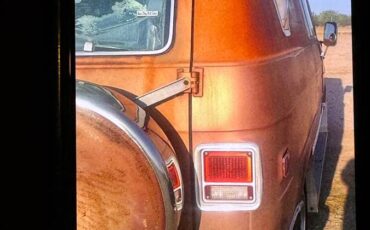 Chevy-van-g20-1977-brown-7