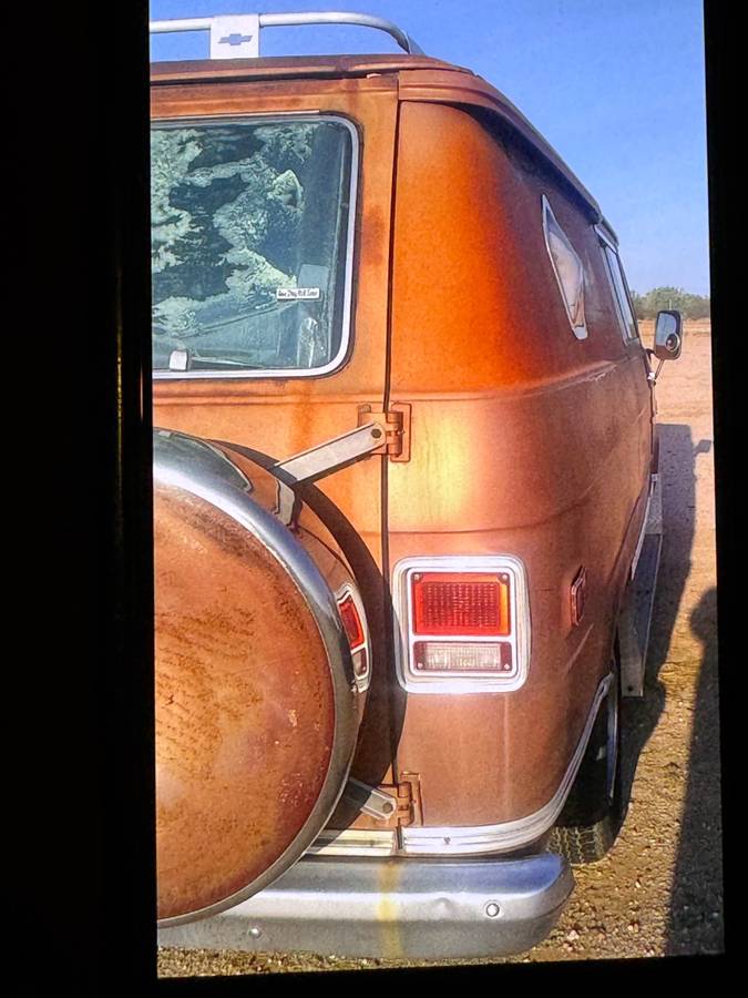 Chevy-van-g20-1977-brown-7