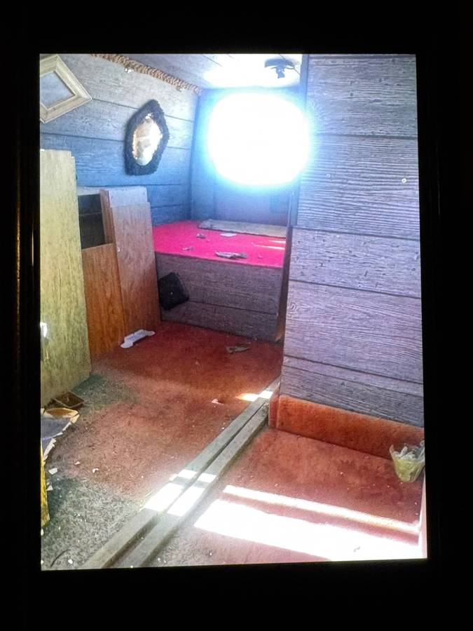 Chevy-van-g20-1977-brown-8