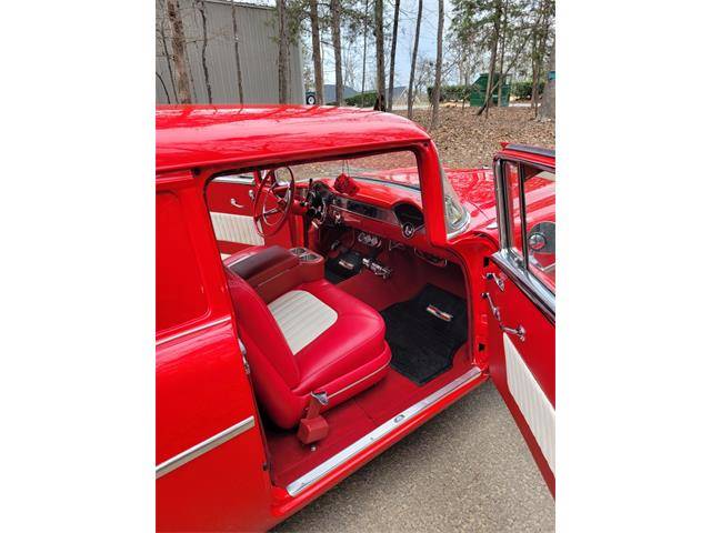 Chevy-wagon-1956-red-8