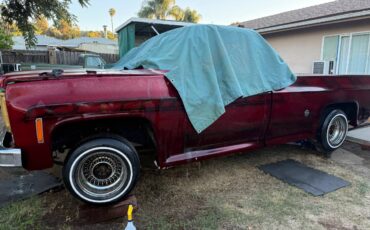 Chevygmc-1974-red-3